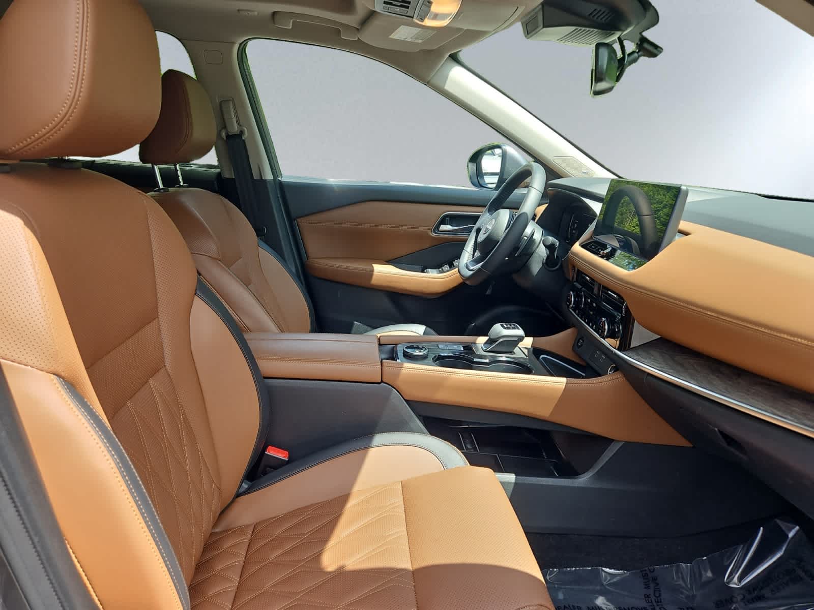 used 2024 Nissan Rogue car, priced at $33,998