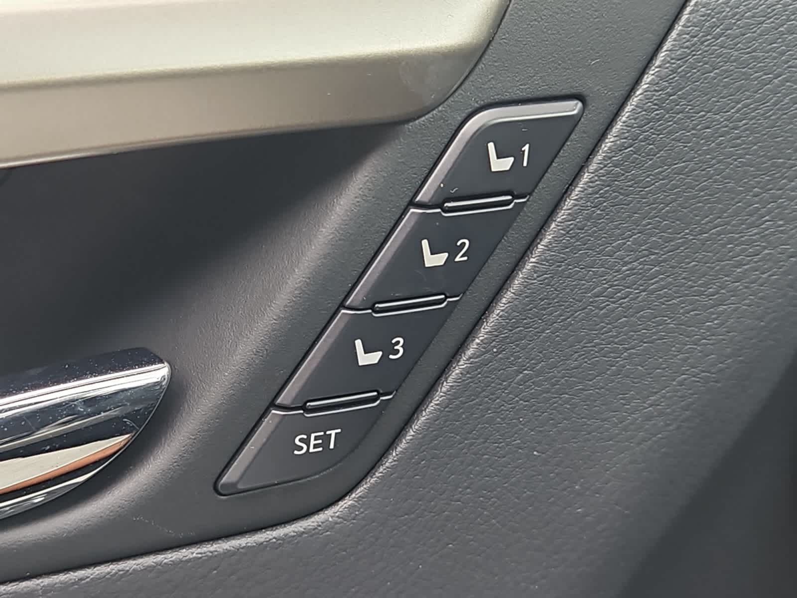 used 2022 Lexus RX car, priced at $43,998
