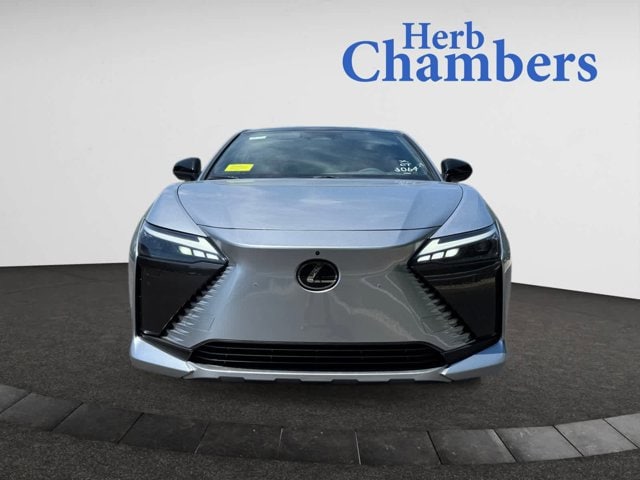 new 2025 Lexus RZ 450e car