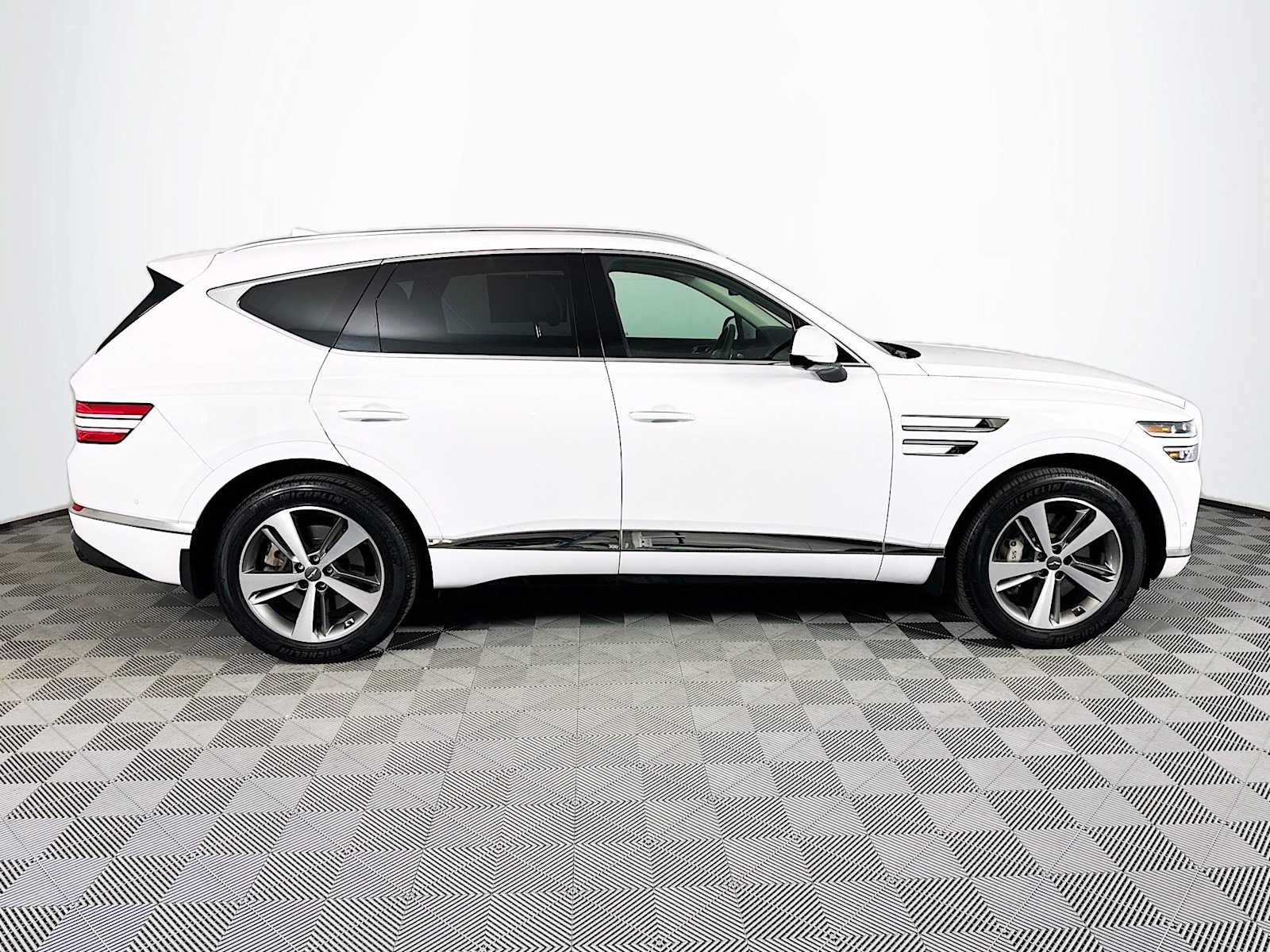 used 2022 Genesis GV80 car, priced at $44,998