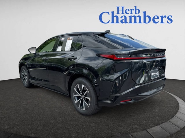new 2025 Lexus RZ 450e car
