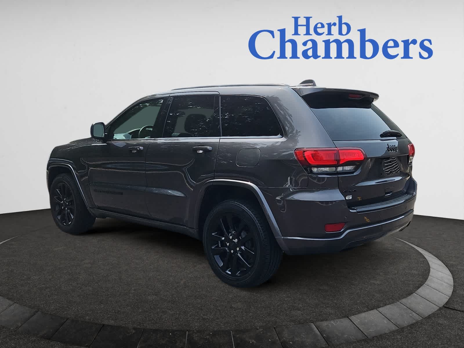 used 2018 Jeep Grand Cherokee car, priced at $17,998