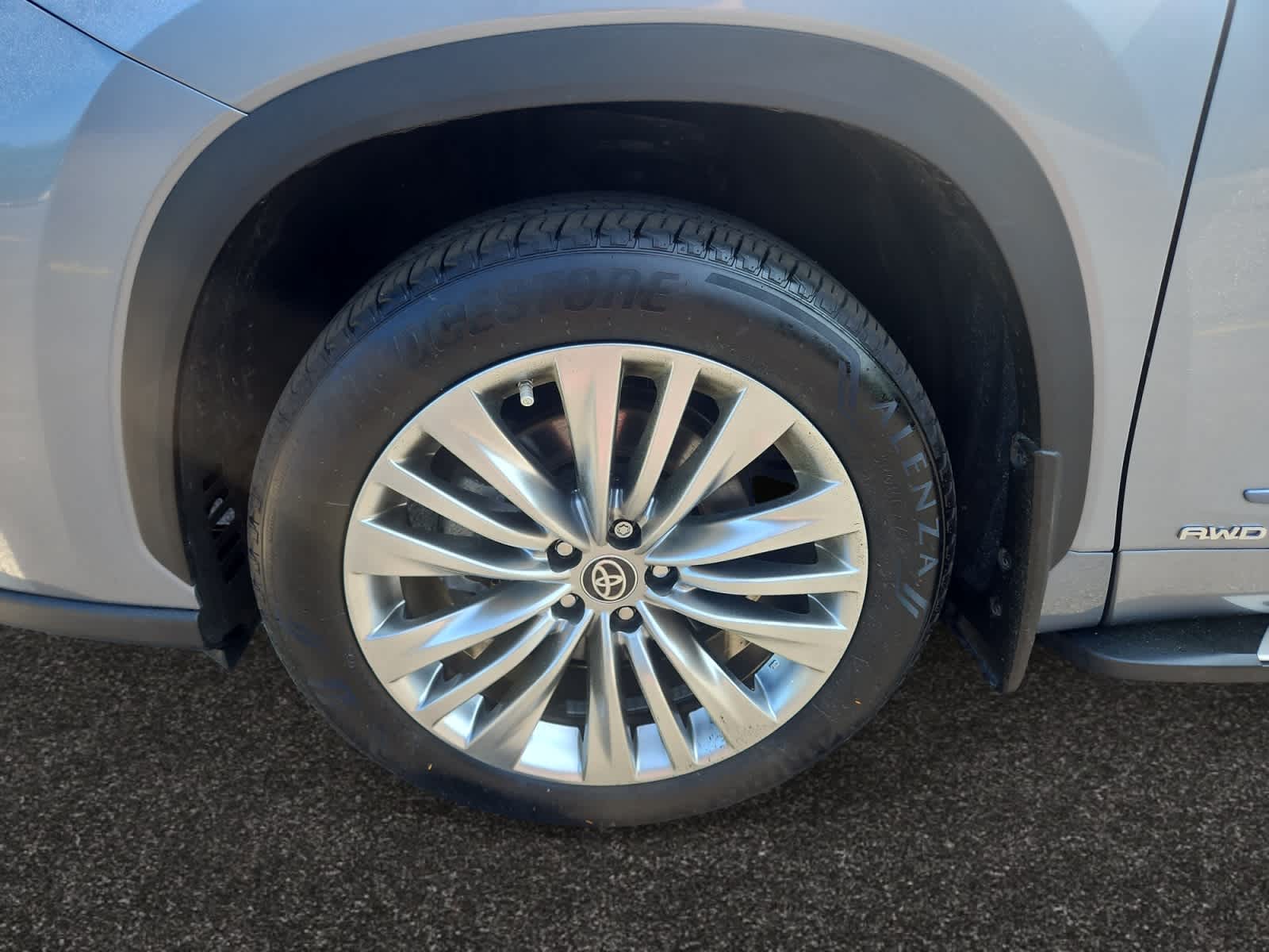 used 2024 Toyota Highlander car, priced at $54,998
