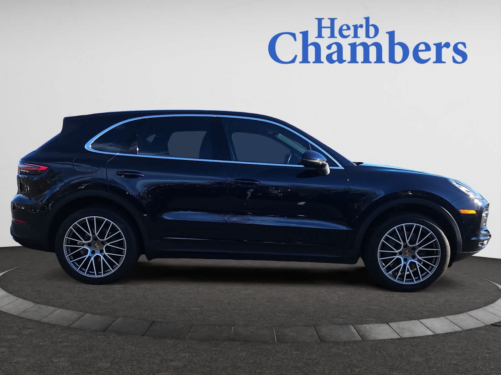 used 2019 Porsche Cayenne car, priced at $43,998