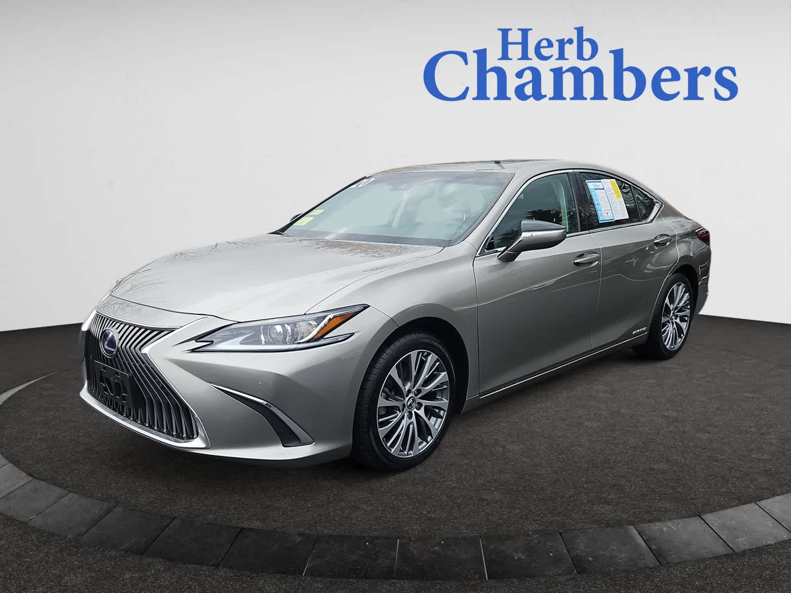 used 2020 Lexus ES car, priced at $32,998