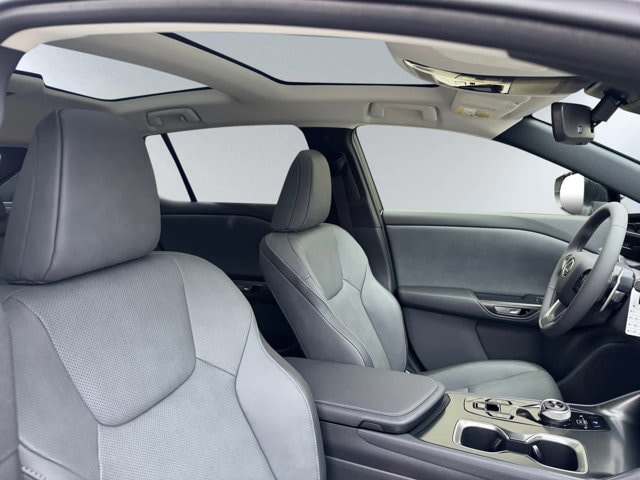 new 2025 Lexus RZ 300e car