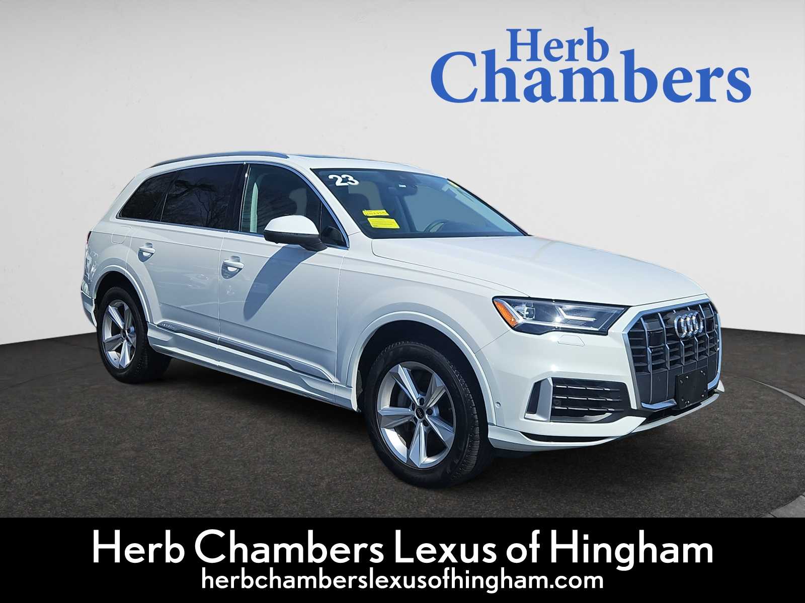 used 2023 Audi Q7 car, priced at $42,998