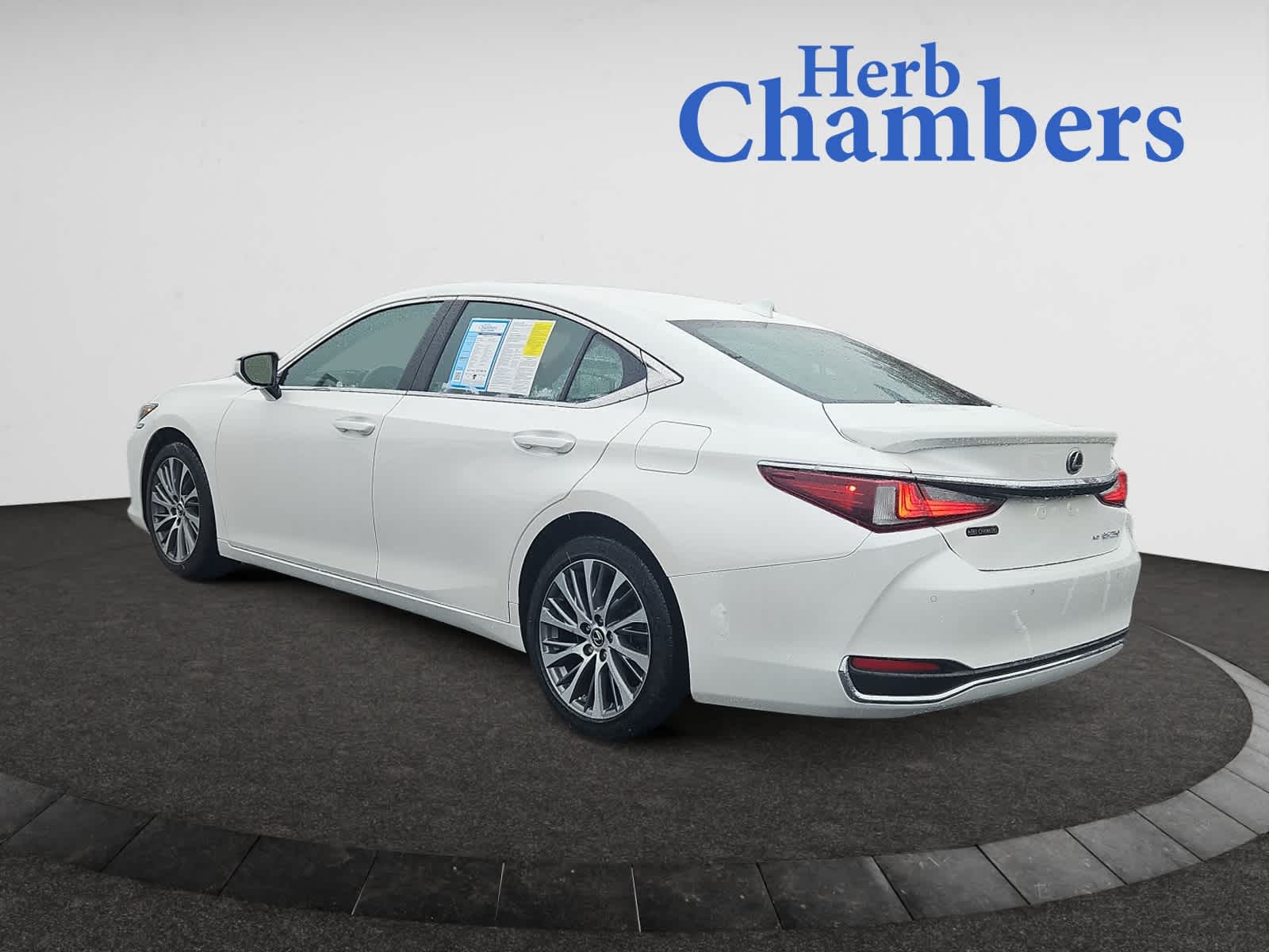 used 2021 Lexus ES car, priced at $29,698