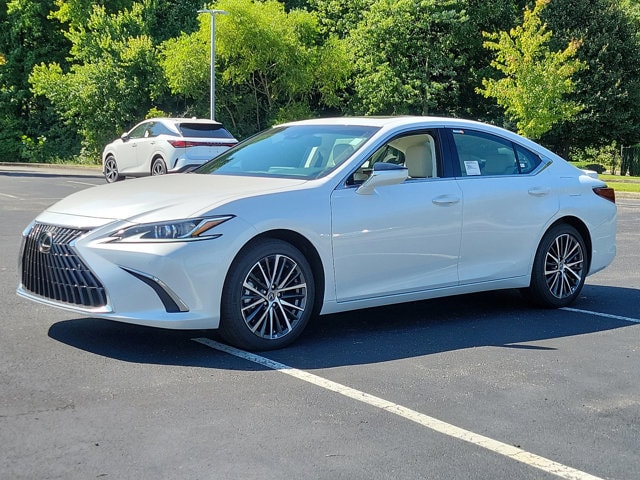 new 2025 Lexus ES 300h car