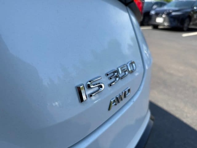 new 2025 Lexus IS 350 car