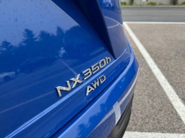 new 2025 Lexus NX 350h car