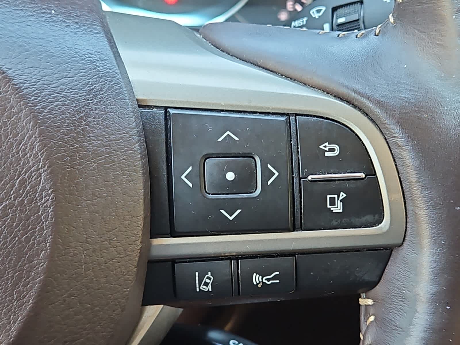 used 2017 Lexus ES car, priced at $19,998