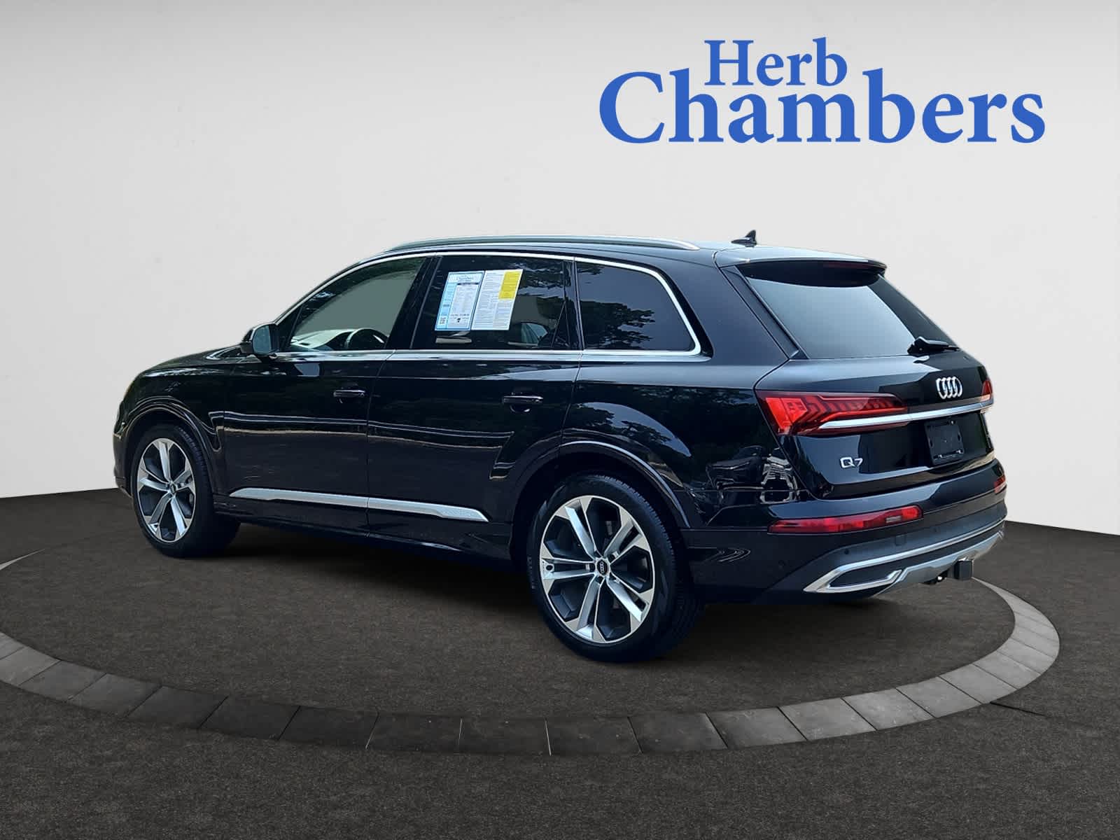 used 2020 Audi Q7 car, priced at $23,998