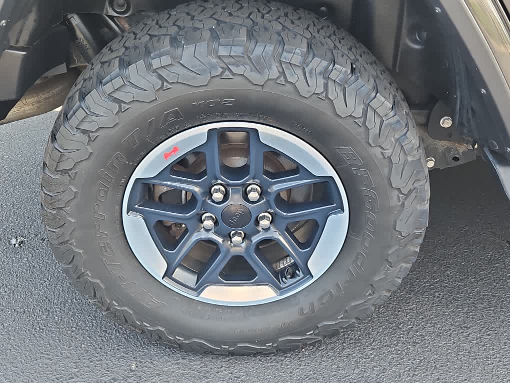 used 2019 Jeep Wrangler Unlimited car, priced at $35,998