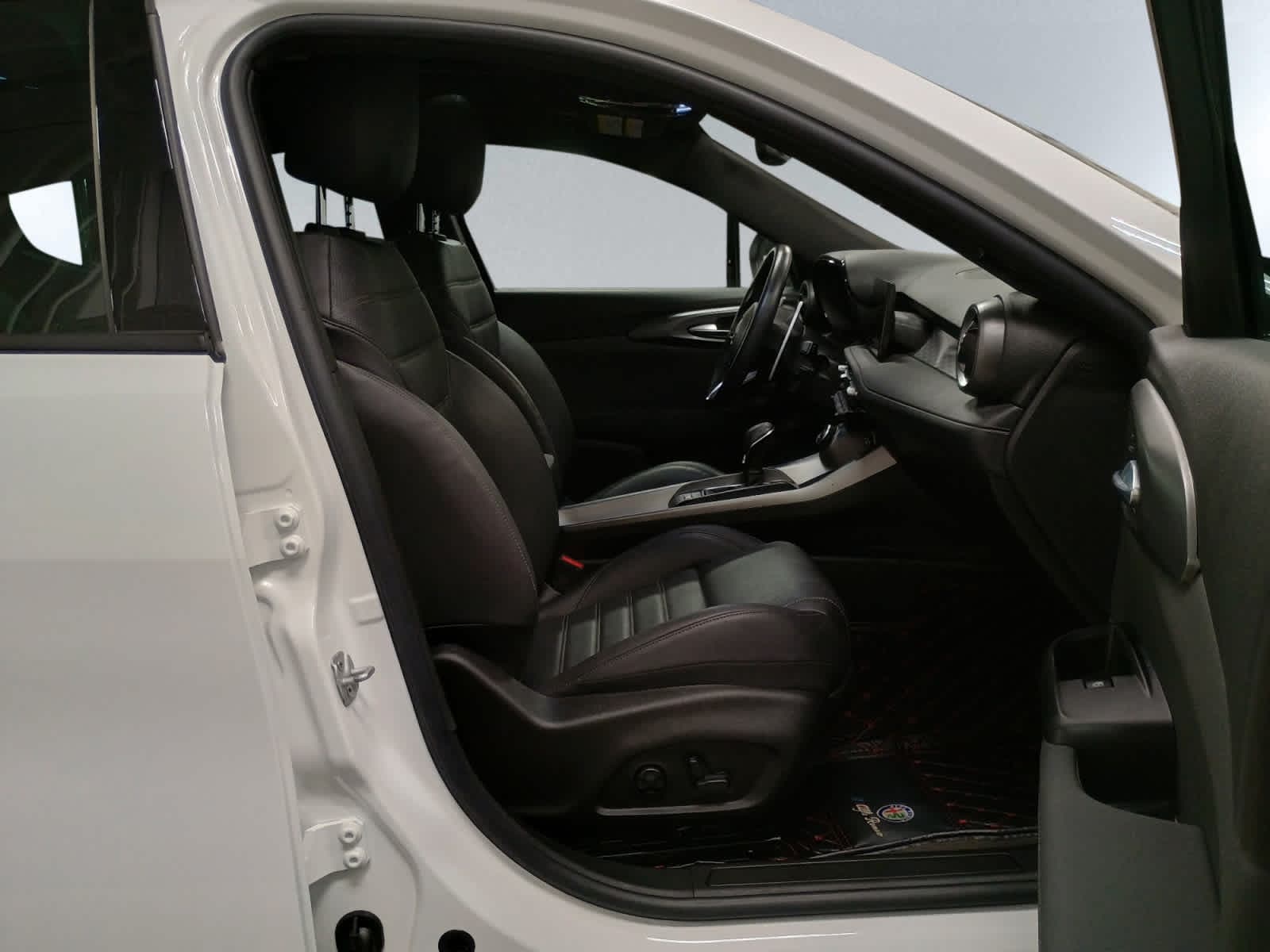 used 2024 Alfa Romeo Tonale car, priced at $34,998