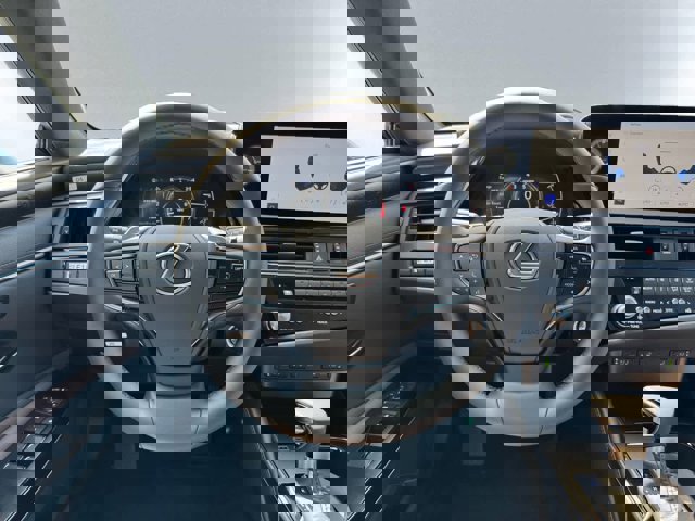 new 2025 Lexus ES 350 car