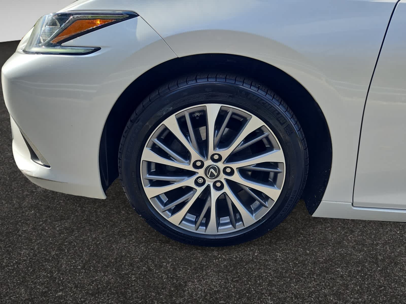 used 2020 Lexus ES car, priced at $29,998