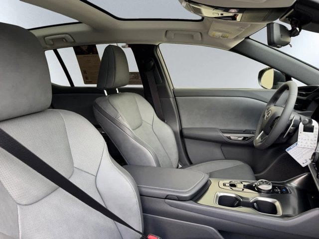 new 2025 Lexus RZ 450e car