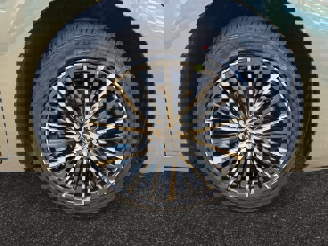 new 2025 Lexus ES car