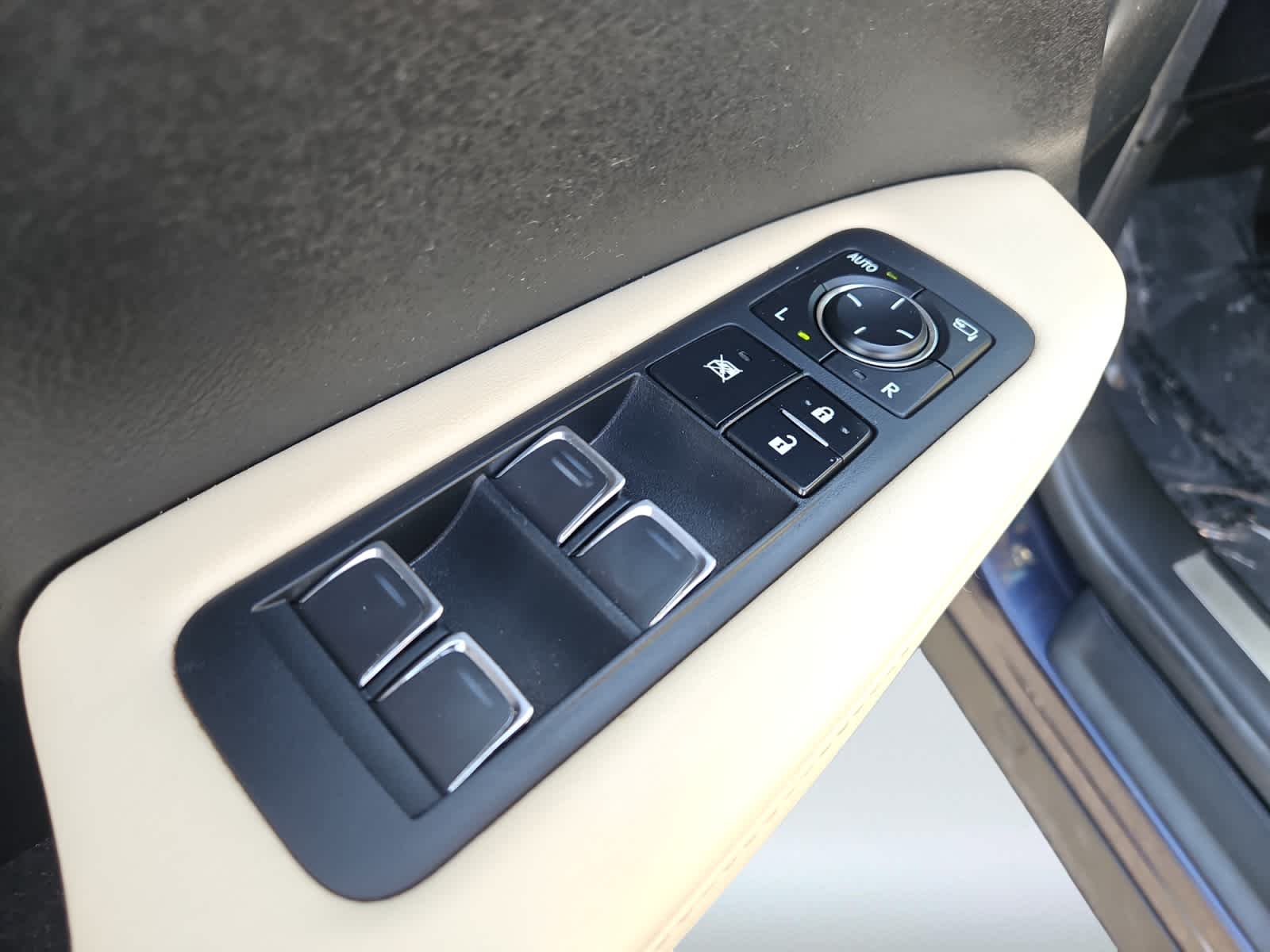 used 2022 Lexus RX car, priced at $38,988
