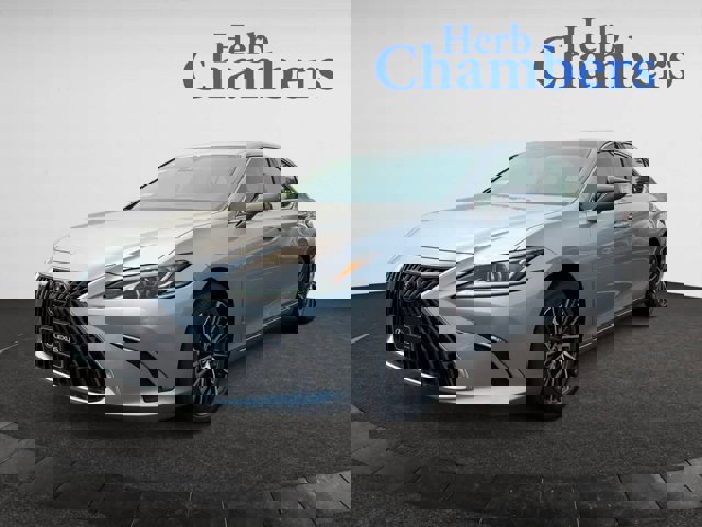 new 2025 Lexus ES 300h car