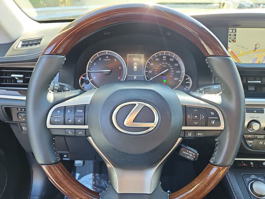 used 2018 Lexus ES car, priced at $26,998