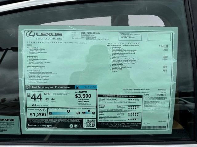 new 2025 Lexus ES 300h car