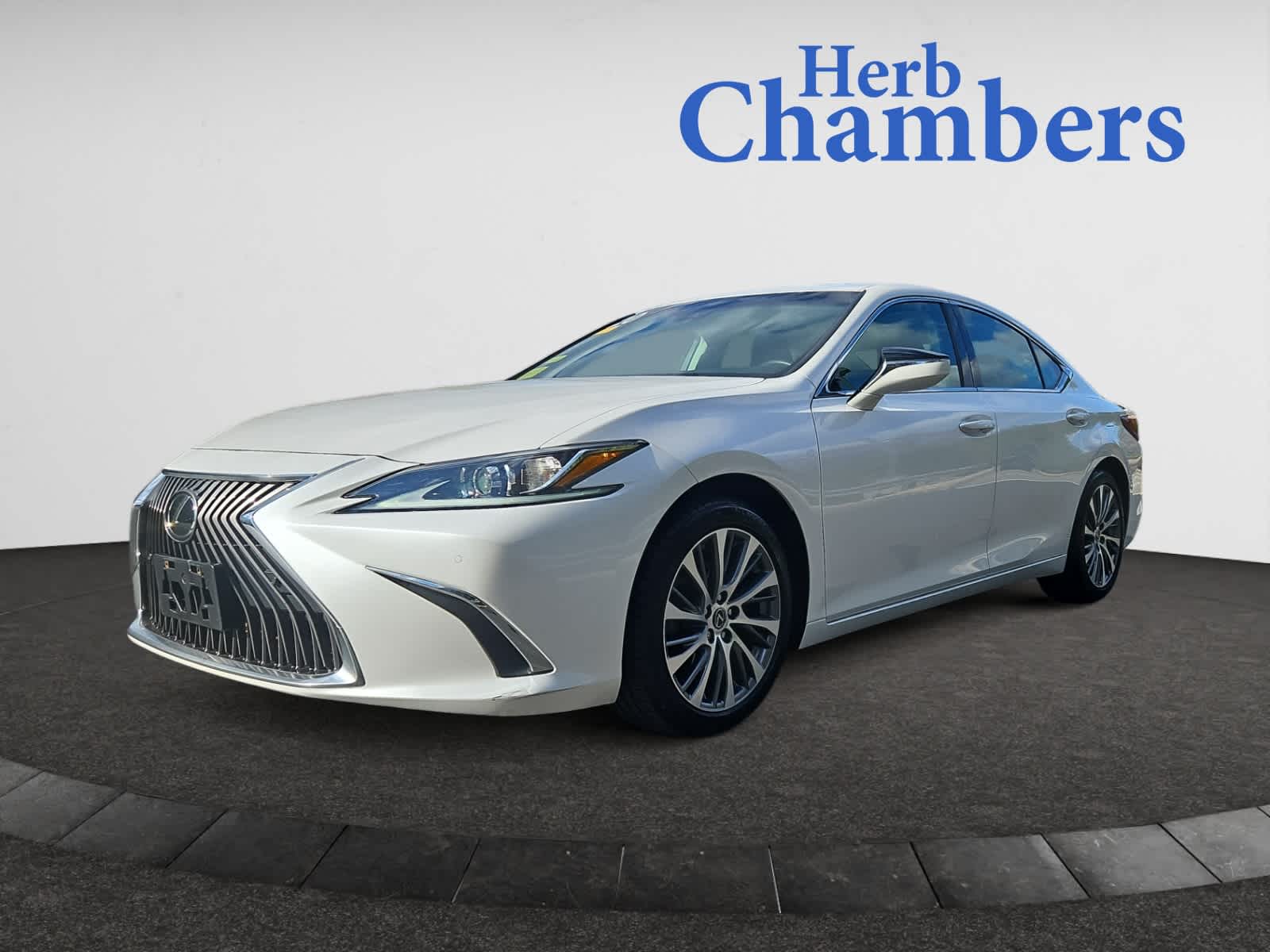 used 2020 Lexus ES car, priced at $29,998