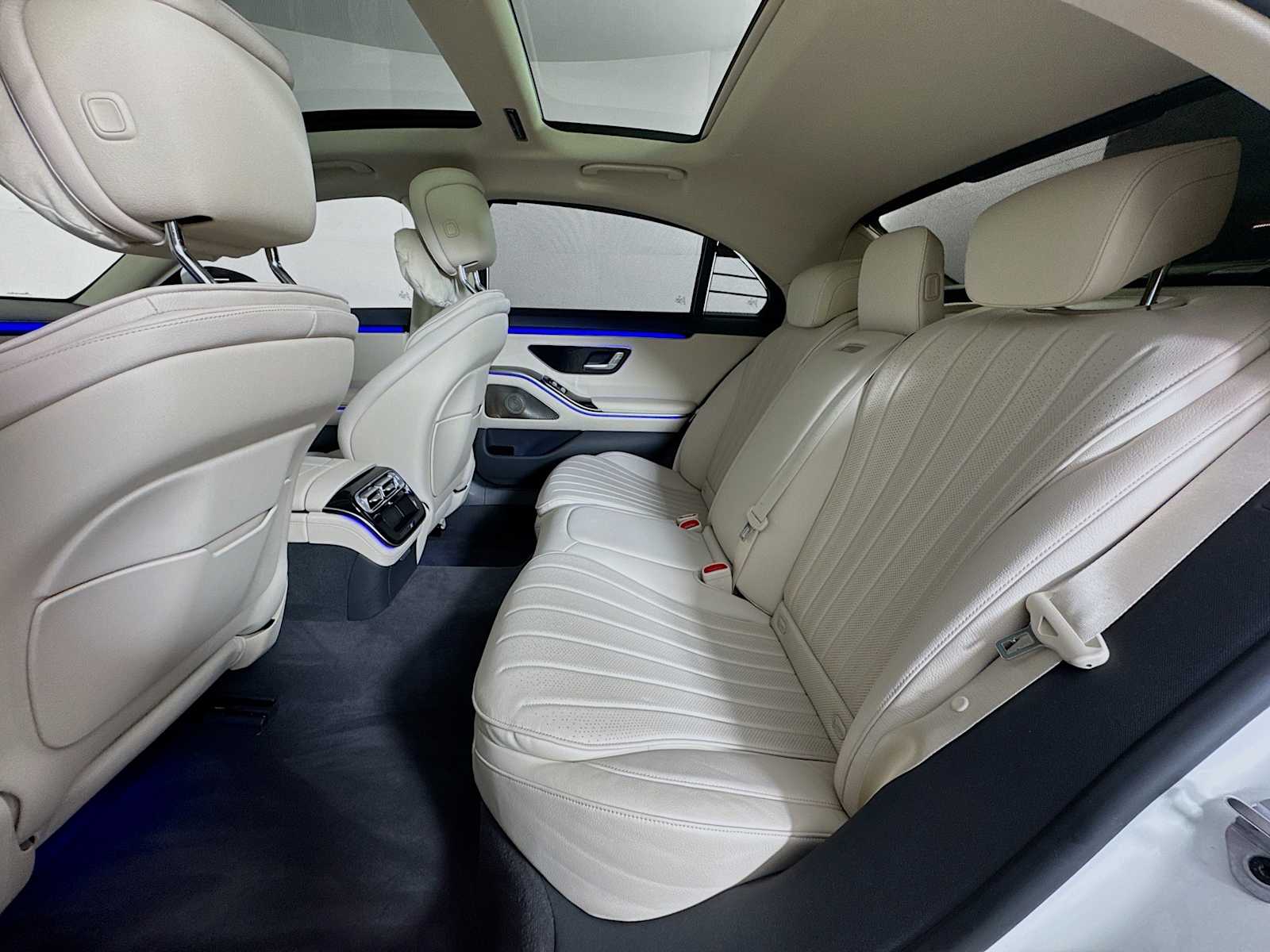 used 2022 Mercedes-Benz S-Class car, priced at $69,998
