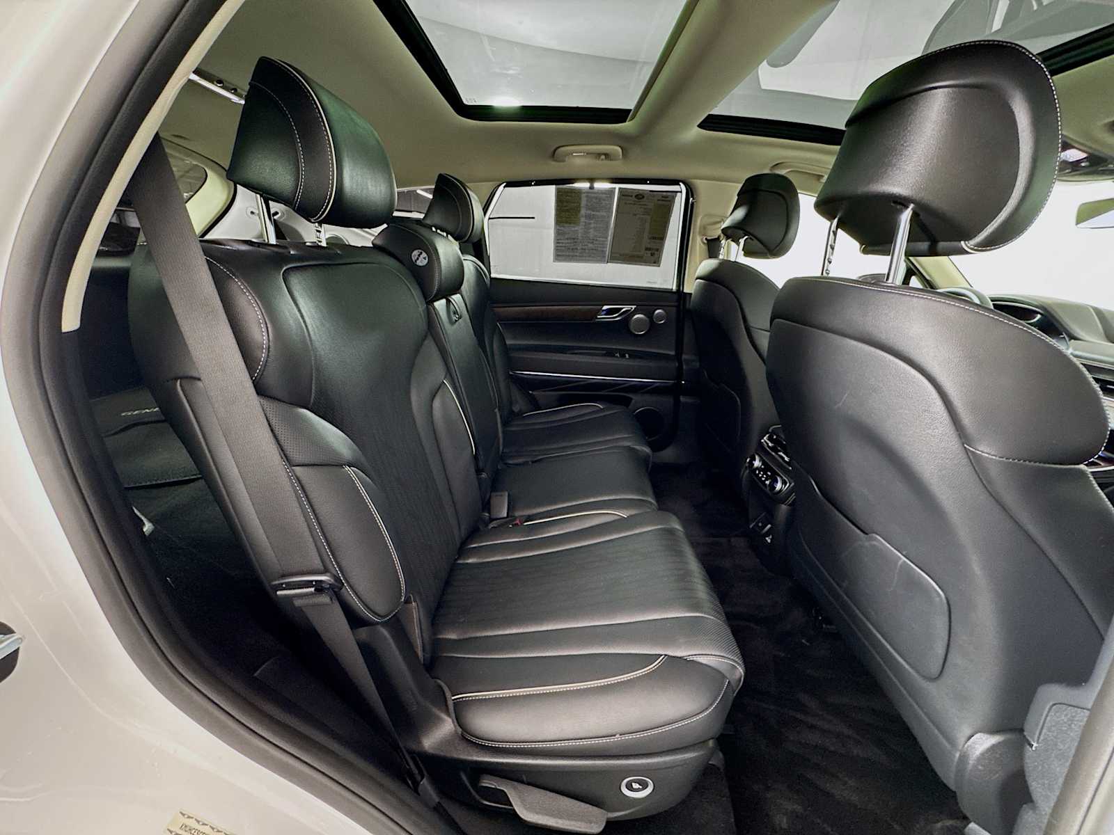 used 2022 Genesis GV80 car, priced at $44,998
