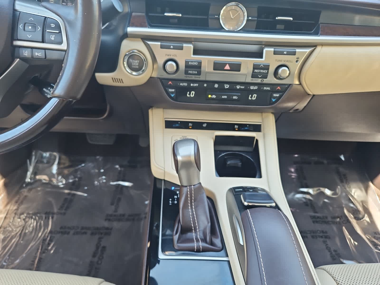 used 2017 Lexus ES car, priced at $19,998