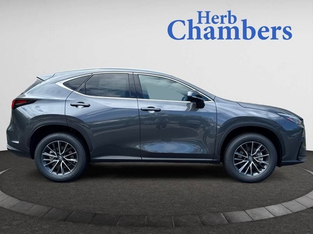 new 2025 Lexus NX 350 car