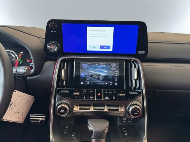 new 2024 Lexus LX 600 car