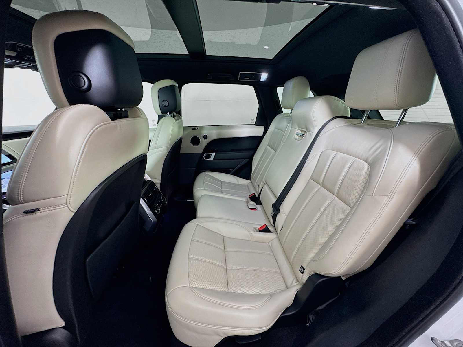 used 2022 Land Rover Range Rover Sport car, priced at $49,498