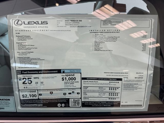 new 2025 Lexus ES car