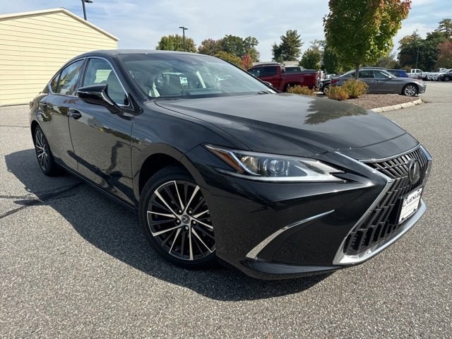 new 2025 Lexus ES 300h car