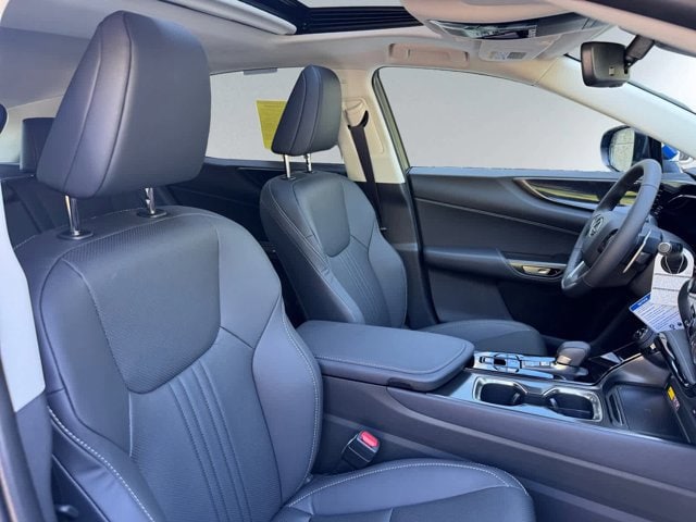 new 2025 Lexus NX 350 car