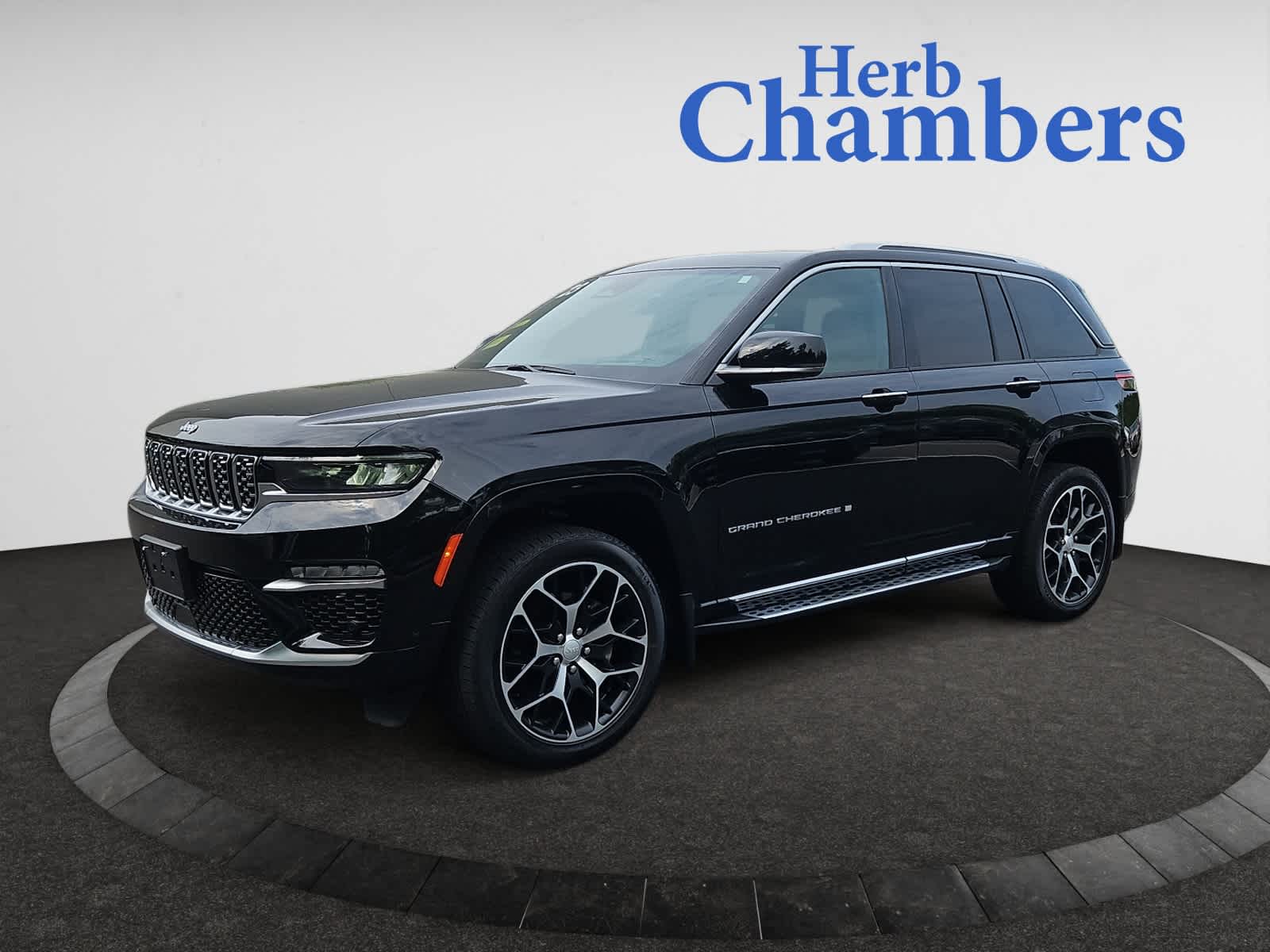 used 2023 Jeep Grand Cherokee car, priced at $46,998