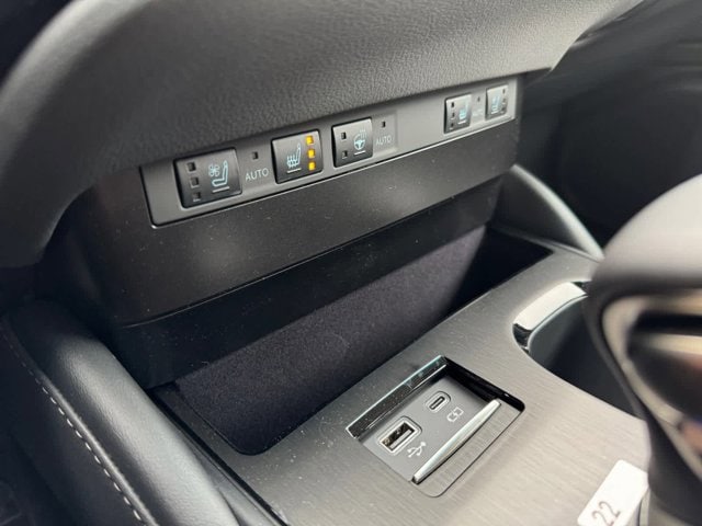 new 2025 Lexus ES 350 car