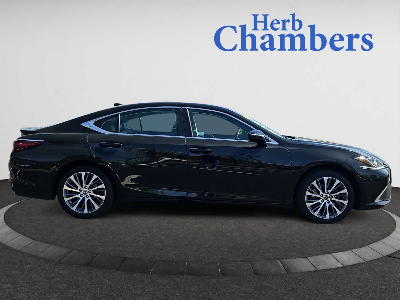 used 2021 Lexus ES car, priced at $31,998