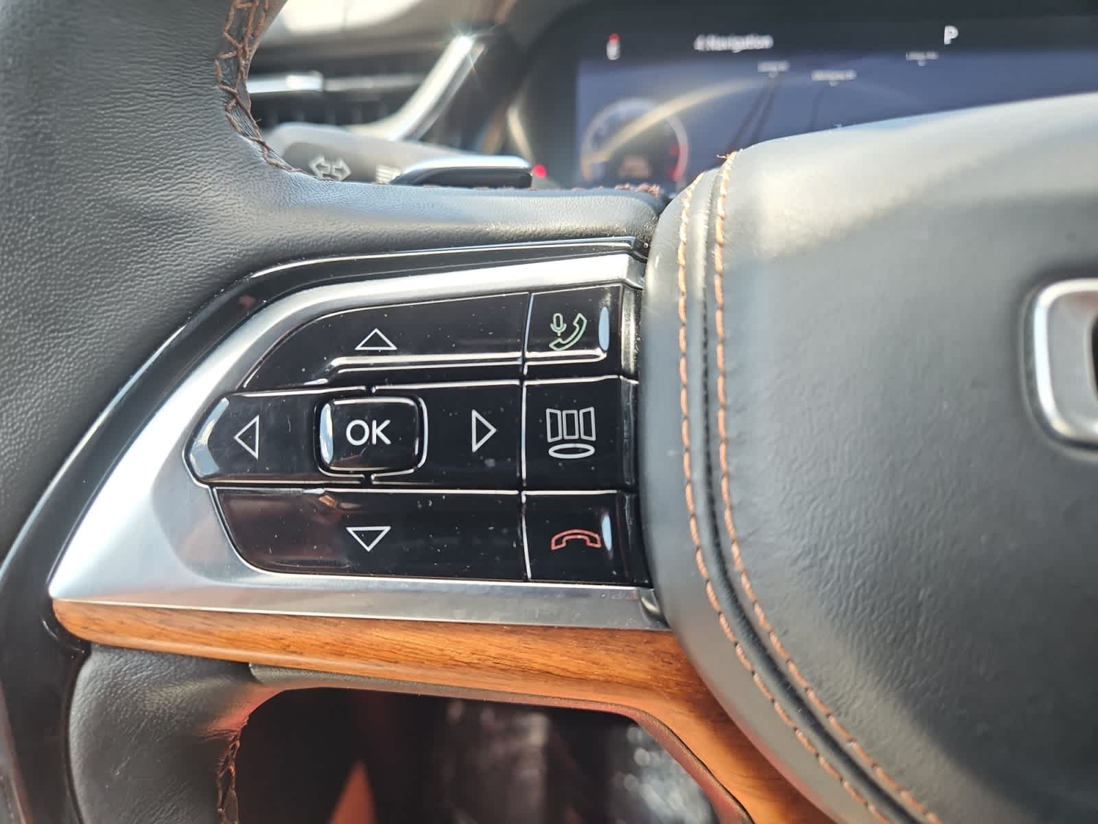 used 2023 Jeep Grand Cherokee car, priced at $46,998