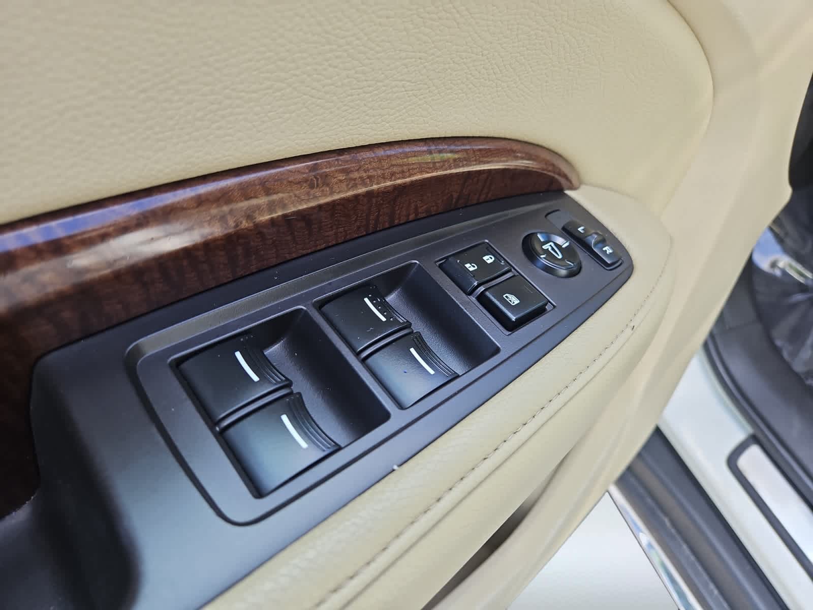 used 2019 Acura MDX car, priced at $21,888