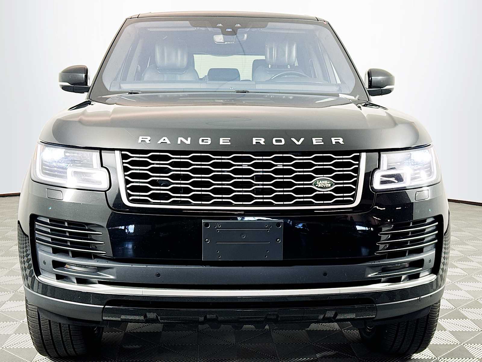 used 2022 Land Rover Range Rover car, priced at $59,998