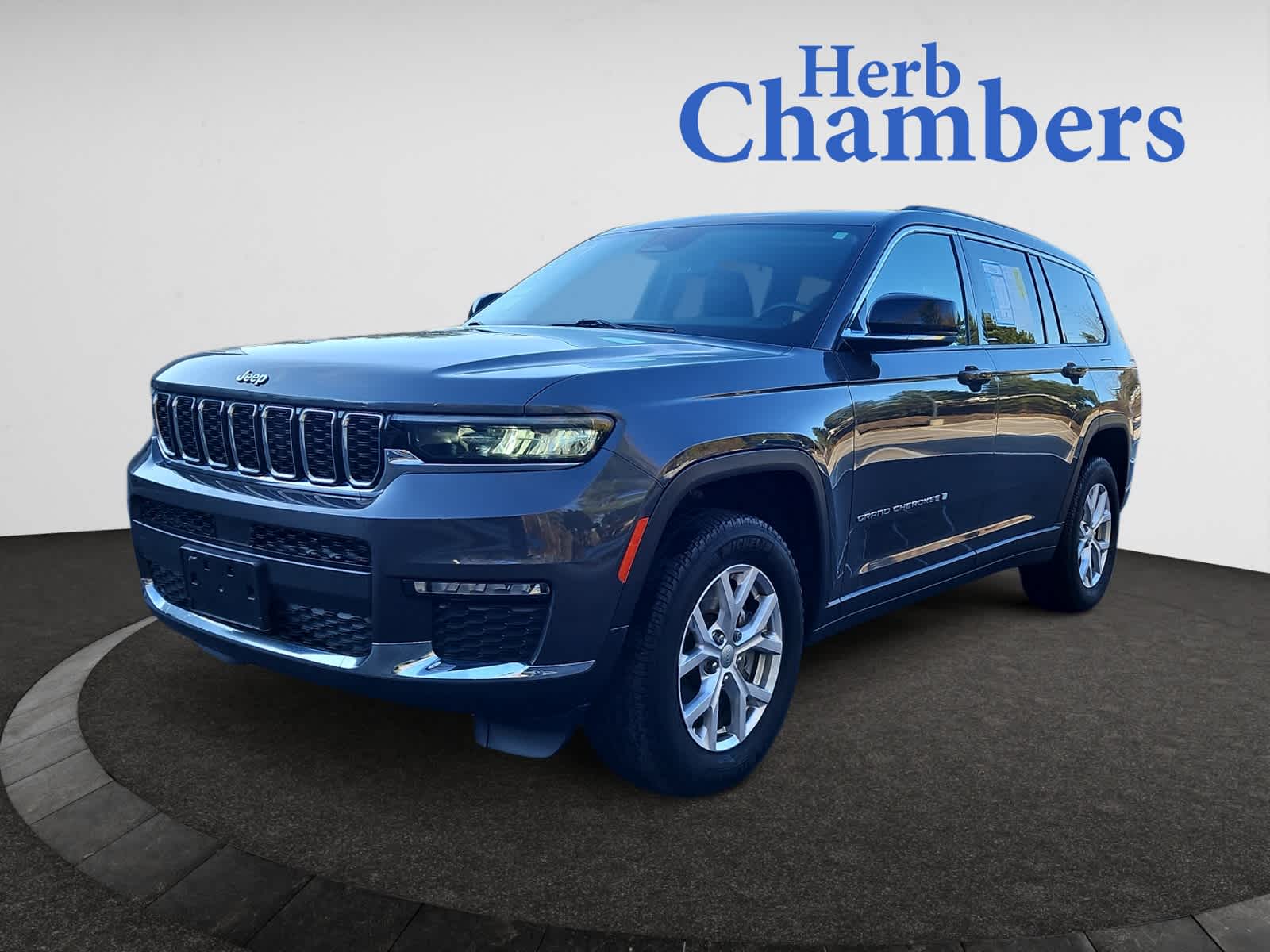 used 2021 Jeep Grand Cherokee L car, priced at $28,588