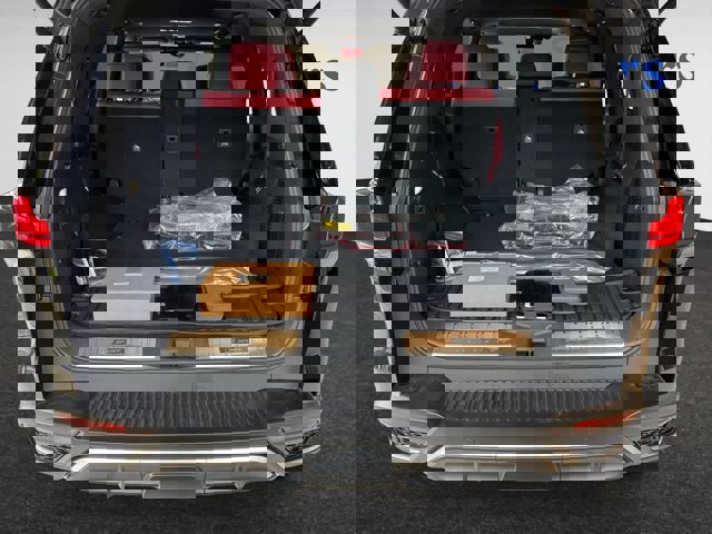 new 2024 Lexus LX 600 car