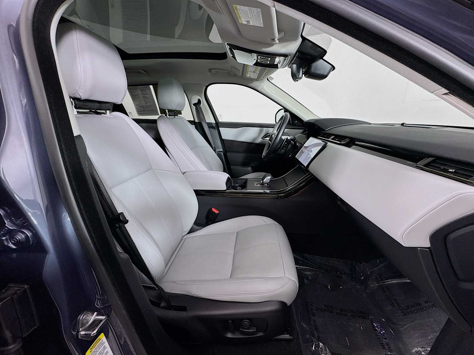 used 2025 Land Rover Range Rover Velar car, priced at $57,998