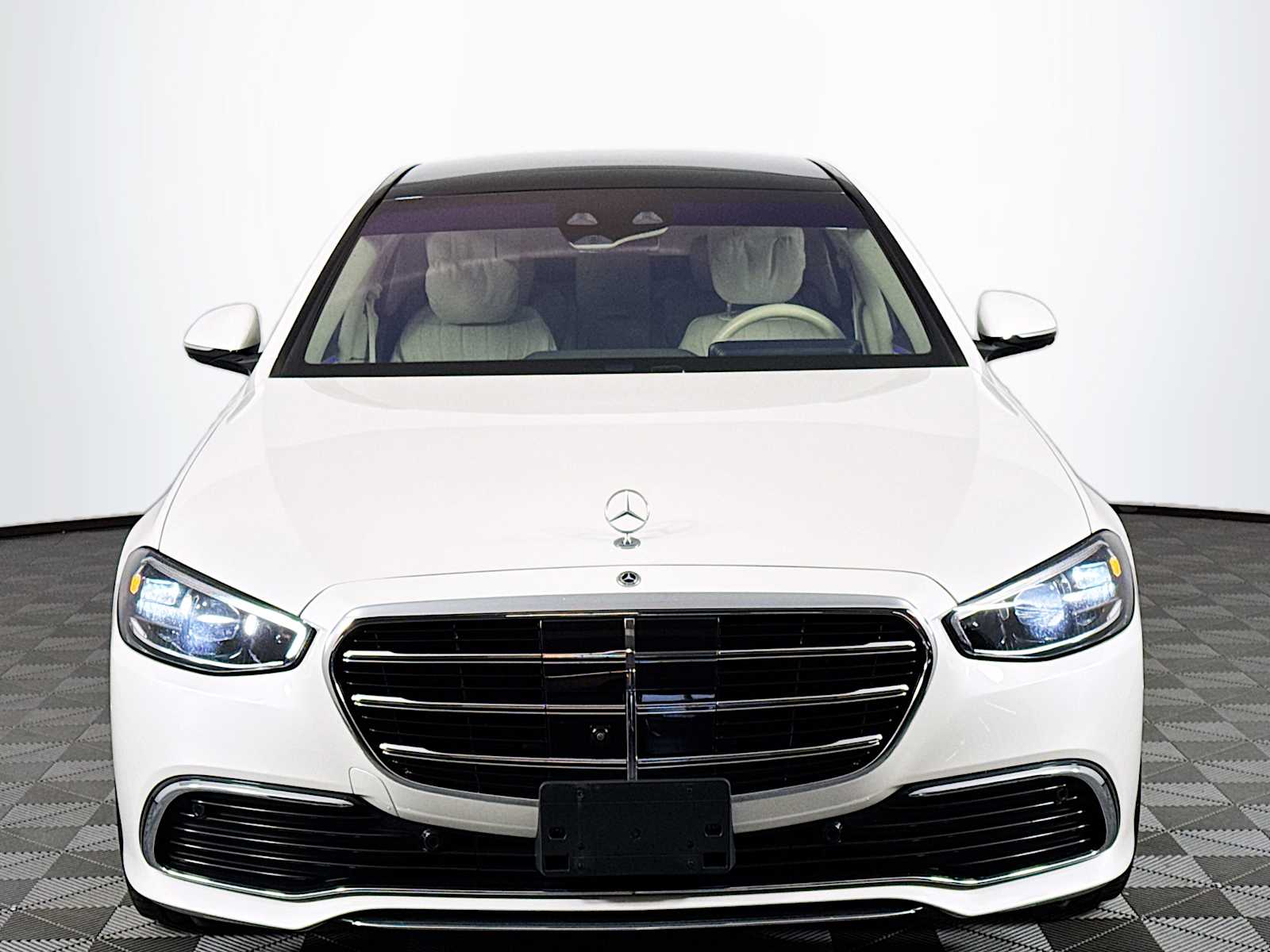 used 2022 Mercedes-Benz S-Class car, priced at $69,998