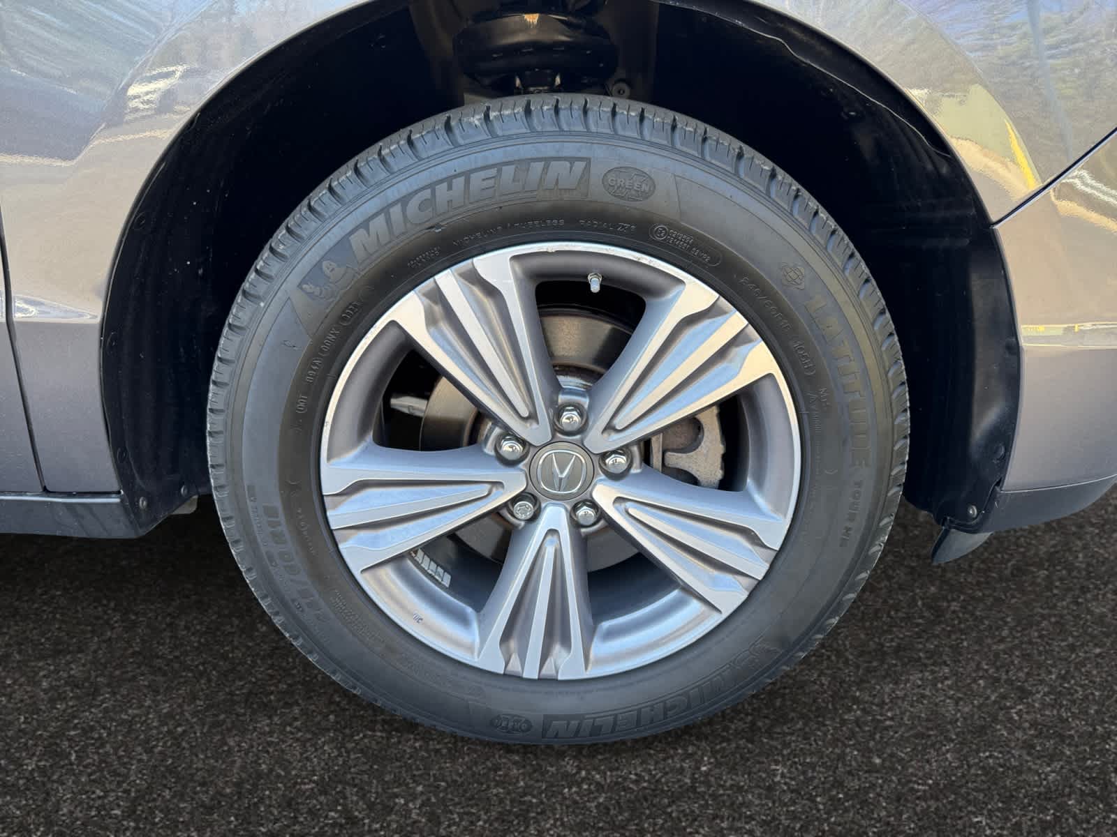 used 2020 Acura MDX car, priced at $29,998