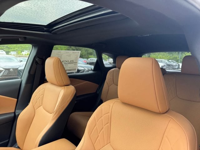 new 2025 Lexus RX 350 car