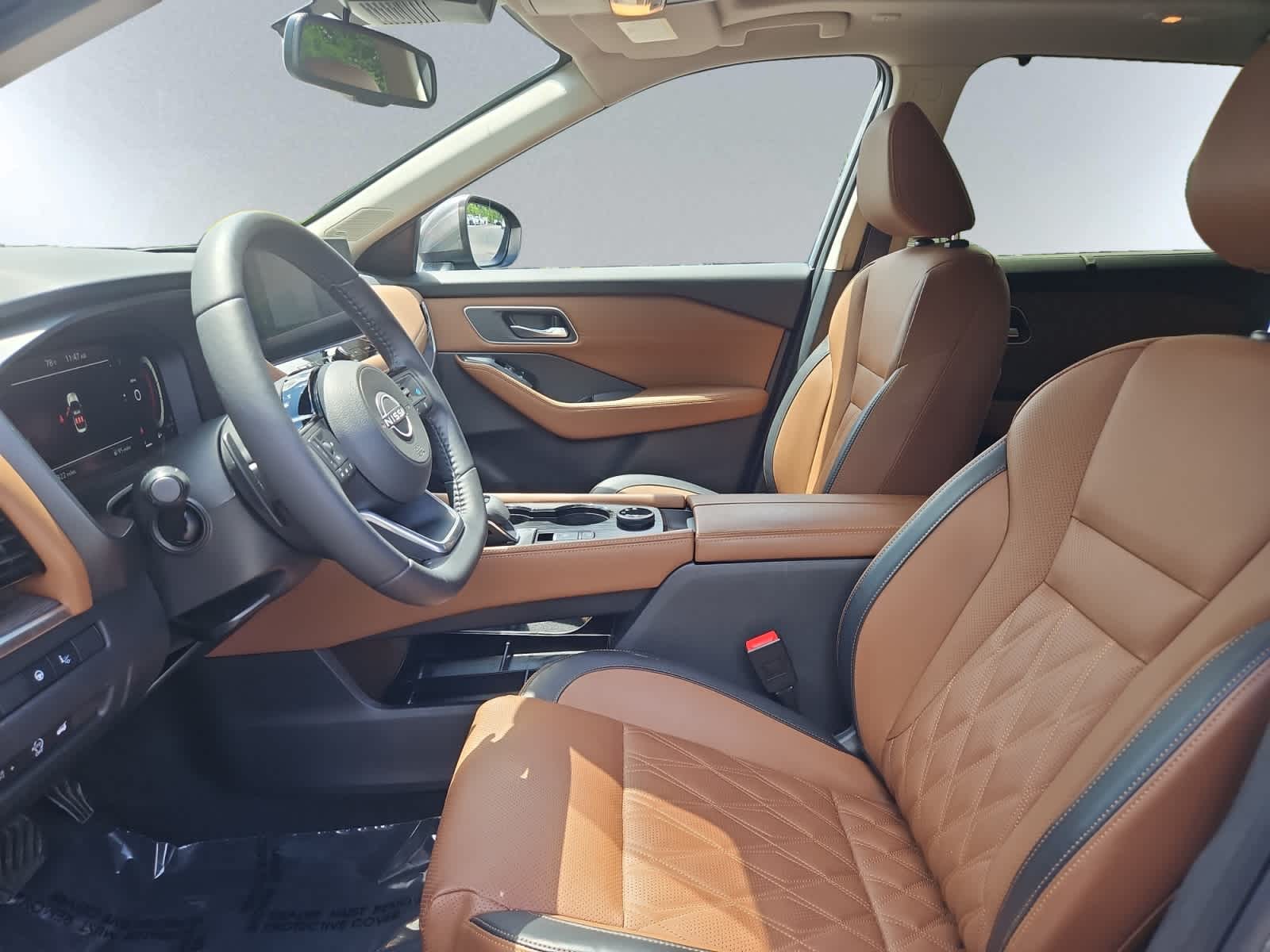 used 2024 Nissan Rogue car, priced at $33,998